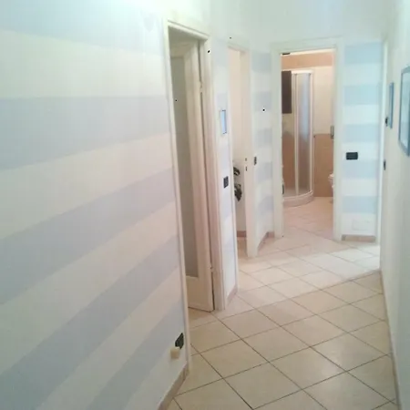 Domus Mare Holiday House * La Spezia